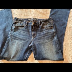 American Eagle Skinny Kick Jeans